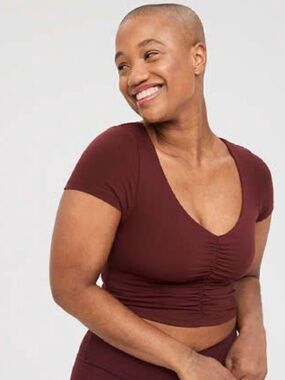 Two offline by Aerie real me ruched athletic tops ( wine and cream )